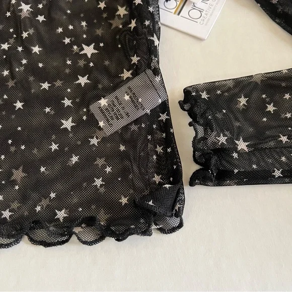 La La Land Black Star Print Sheer Mesh Mock Neck Size Small New - Picture 4 of 8